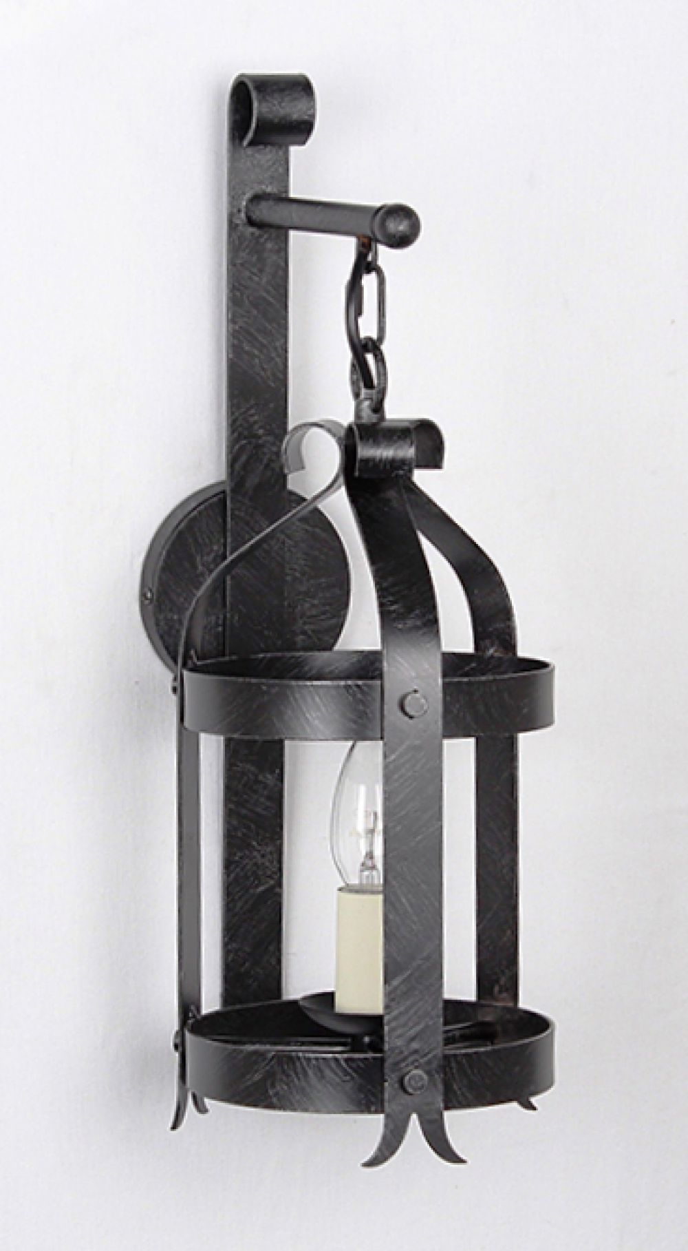 Impex - Villa 1 Light Wall Bracket Lantern - Antique Black