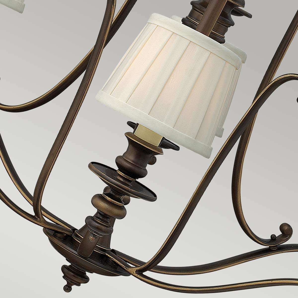 Hinkley - Dunhill 9 Light Chandelier