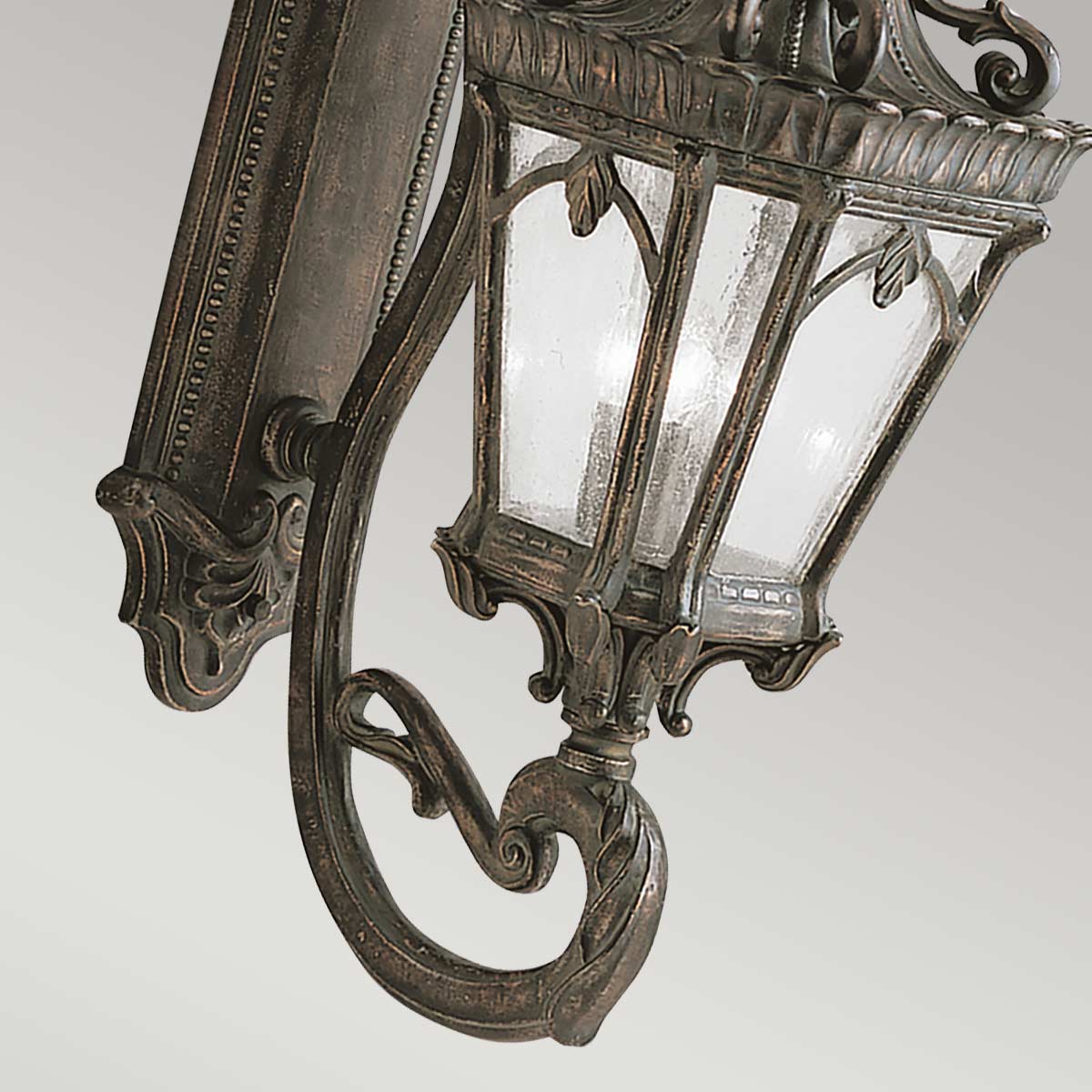 Kichler - Tournai 4 Light Grand Wall Lantern